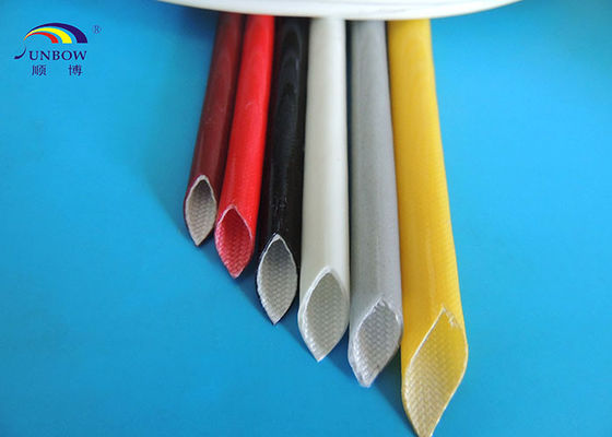 중국 전기 철사는 고열 저항한 소매를 다는 실리콘 섬유유리를 니스로 칠했습니다 협력 업체